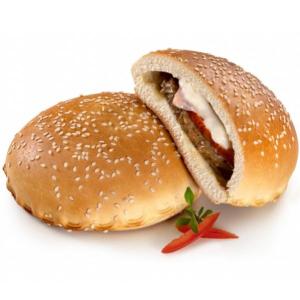 Hamburgão com tomate UN