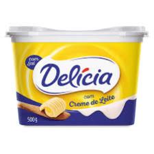 MARGARINA CREMOSA COM CREME DE LEITE DELICIA 500GR